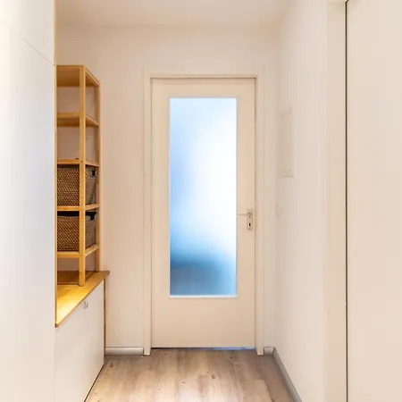 Arbeitsplatz, Tiefgaragenstellplatz, 4k Tv Netflix * Leipzig