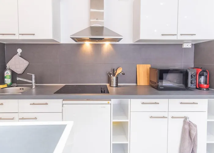 Arbeitsplatz, Tiefgaragenstellplatz, 4k Tv Netflix Apartment