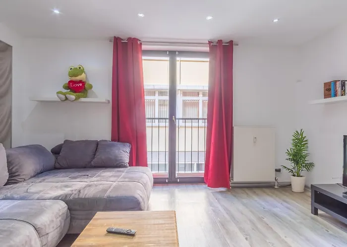 Arbeitsplatz, Tiefgaragenstellplatz, 4k Tv Netflix Apartment Leipzig